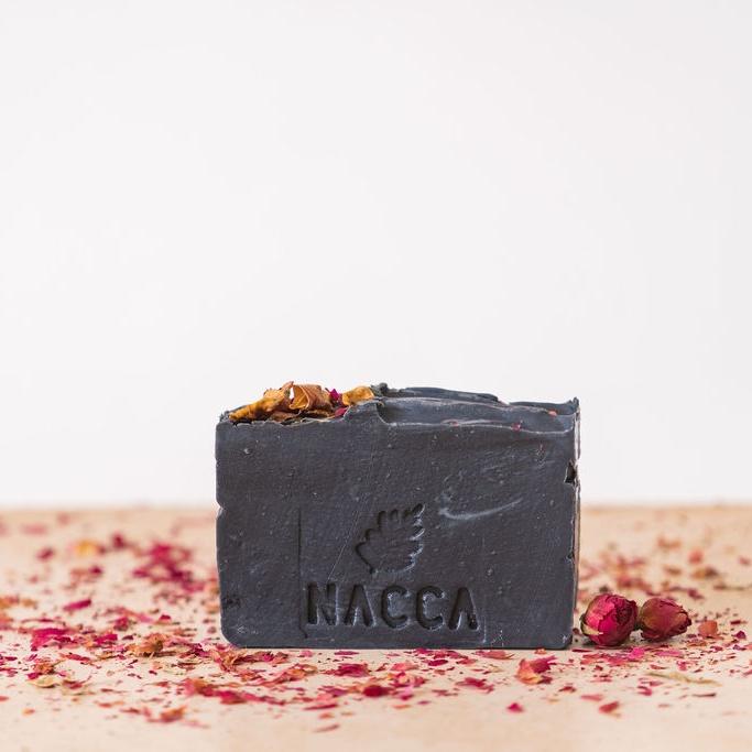 NACCA - handmade soap for the face - activated charcoal - ambartique