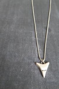Silver Shark Tooth Necklace with 3 Black Tiny Diamonds